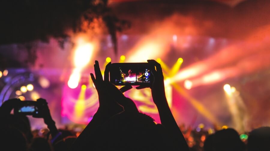 noiseporn JNuKyKXLh8U unsplash